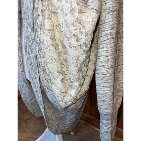 Womens Anthropologie Saturday Sunday Gray Cream Lace Quilted Open Cardigan L - Picture 2 of 10
